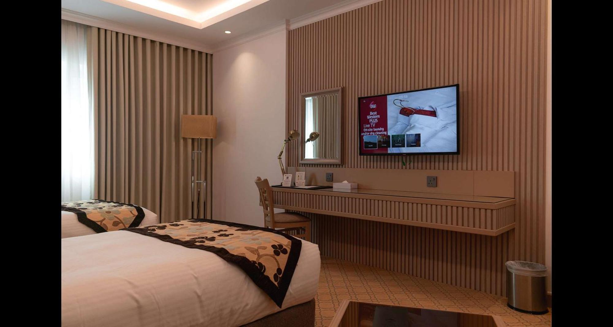 Best Western Plus Jeddah Hotel Madinah Road Esterno foto