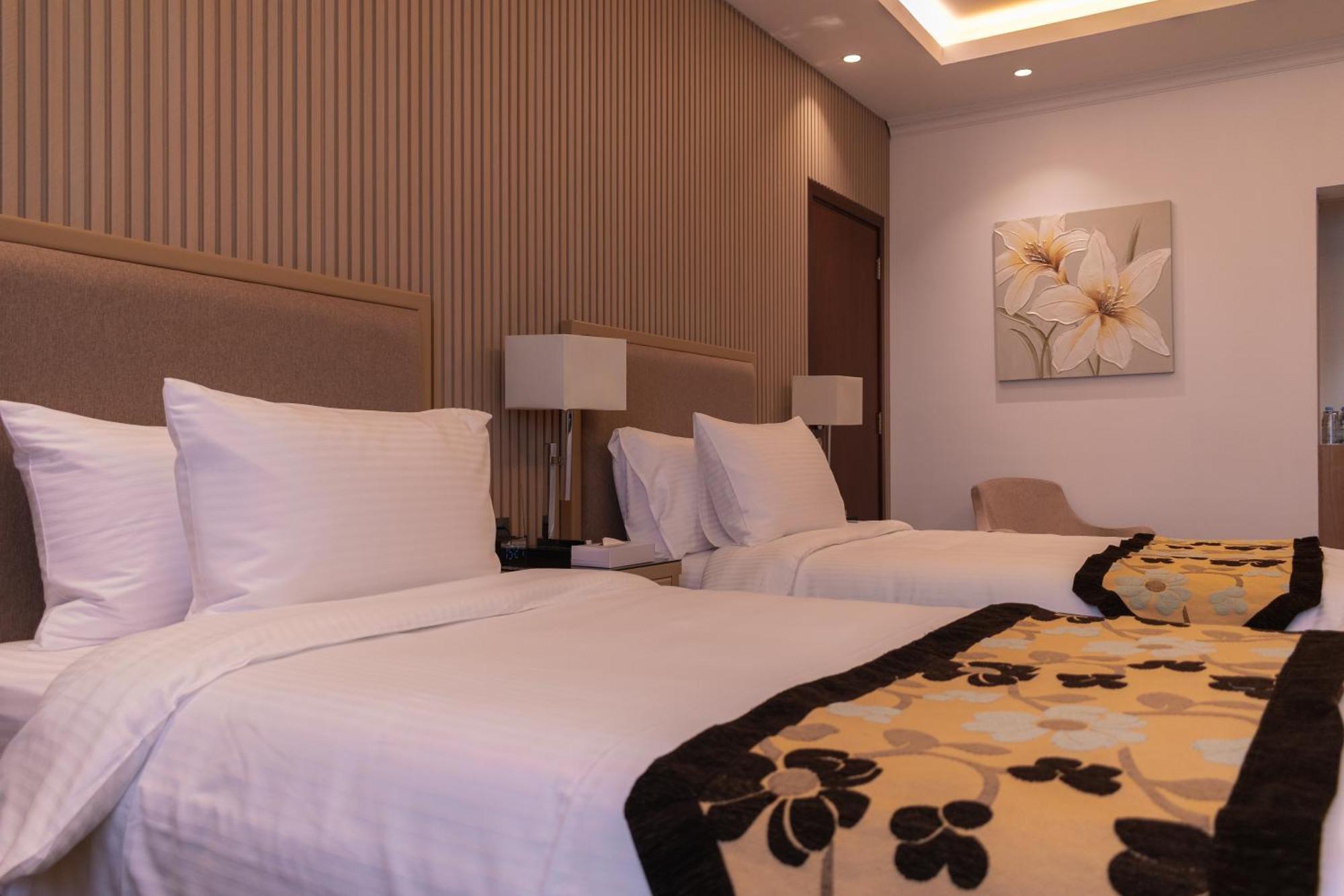 Best Western Plus Jeddah Hotel Madinah Road Esterno foto