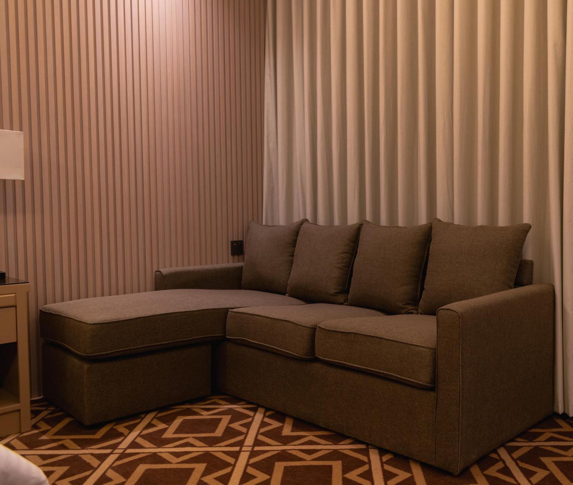 Best Western Plus Jeddah Hotel Madinah Road Esterno foto