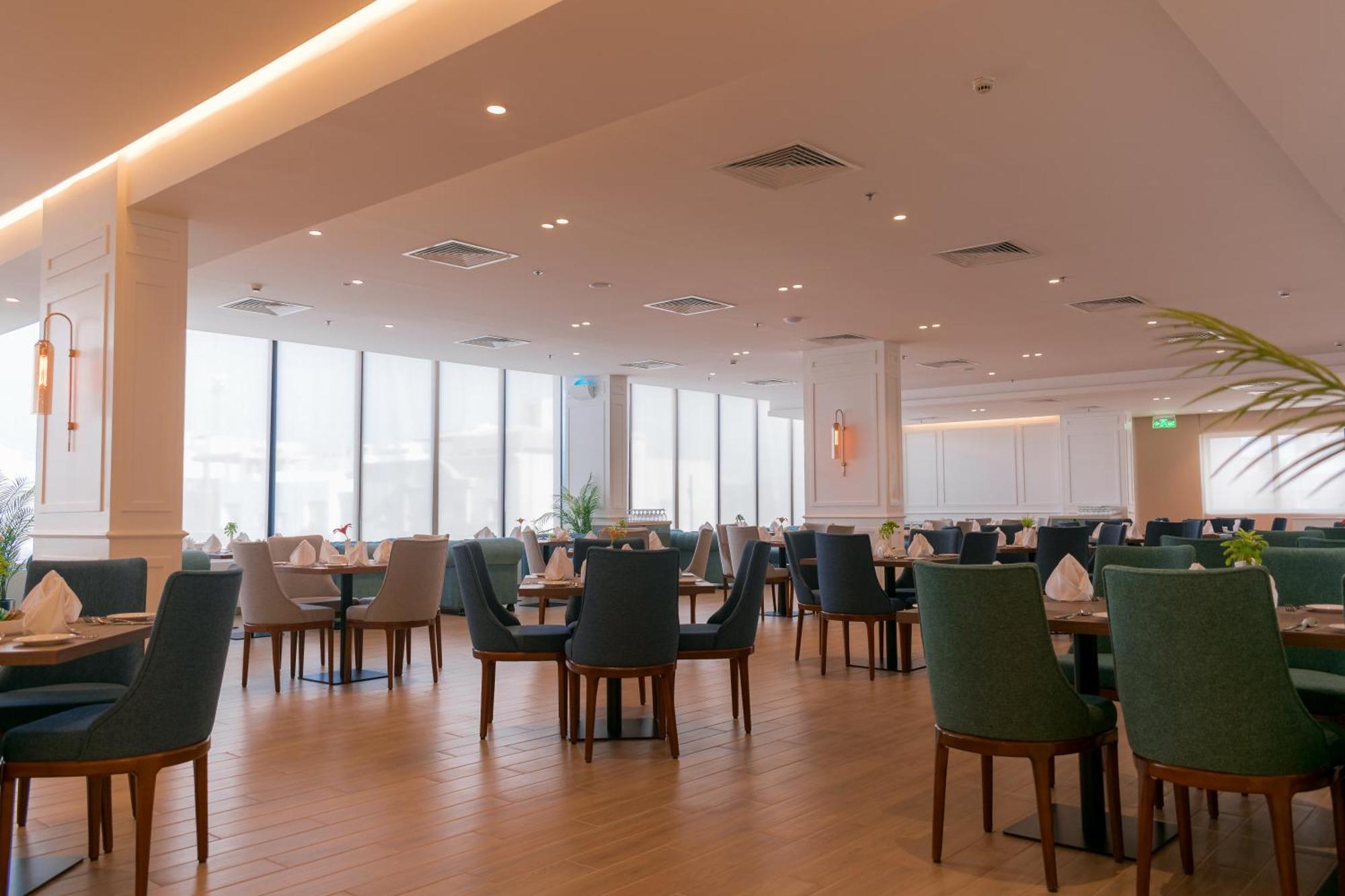 Best Western Plus Jeddah Hotel Madinah Road Esterno foto